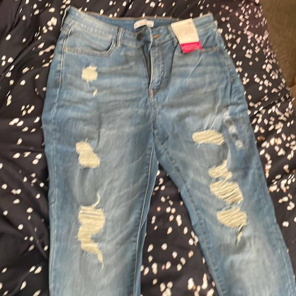 Light wash So jeans destroyed